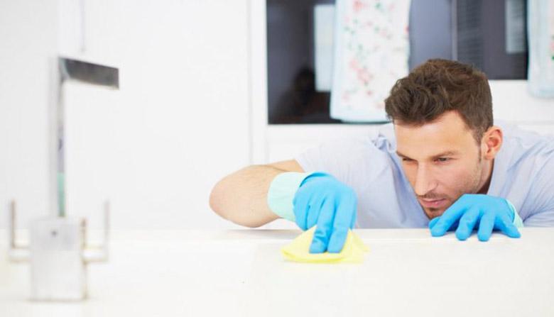 10 ترفند تمیزکاری وسایلی از خانه که معمولا به سختی تمیز شده یا راهی برای تمیز کردنشان نیست