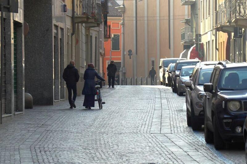 خبرنگاران شمار قربانیان کرونا در ایتالیا به 21 تن افزایش یافت