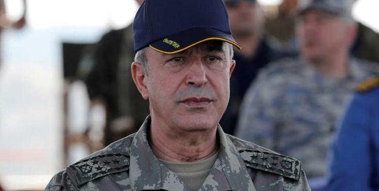 وزیر دفاع ترکیه: به حق حاکمیت عراق احترام می گذاریم