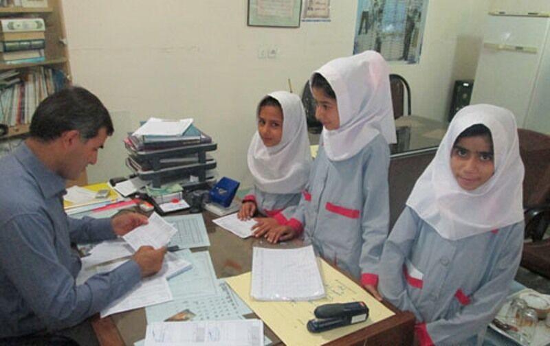 خبرنگاران نظارت مستقیم 40 بازرس بر فرایند ثبت نام مدارس مازندران