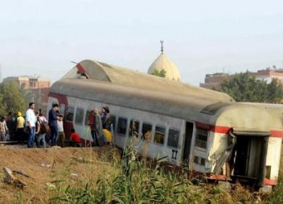 مصر، 11 کشته و 100 زخمی در خروج قطار از ریل
