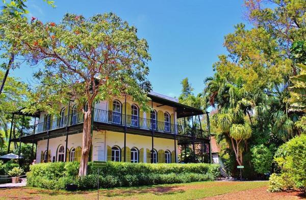 مقاله: آشنایی با موزه همینگوی کوبا (Hemingway Museum)