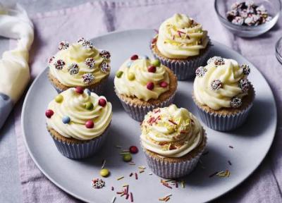 طرز تهیه کاپ کیک وانیلی، شیرینی تک نفره با و بدون فراستینگ